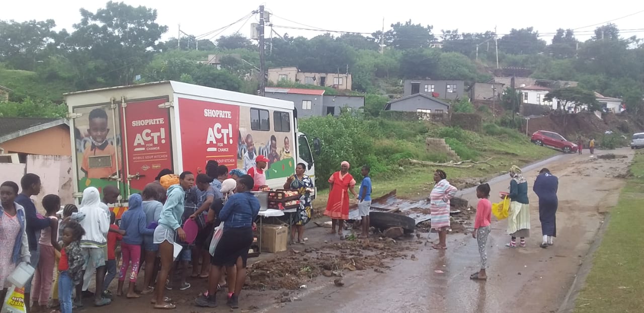 Shoprite continues to support those affected by KZN floods - Retail ...